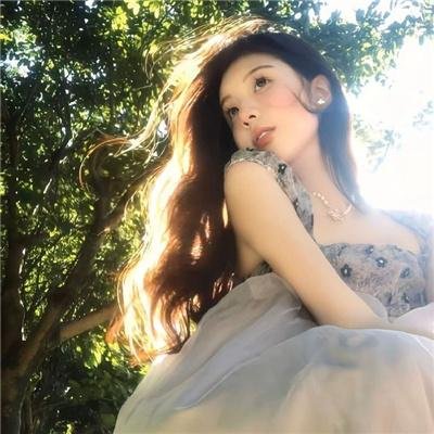 弯曲幸运草 在线观看